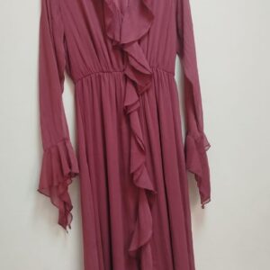 Robe longue avec volants